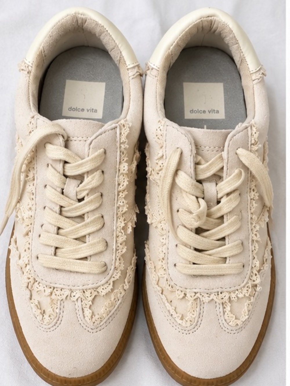 Dolce Vita Notice Lace Ivory Suede Gum Sole Sneakers Size 8